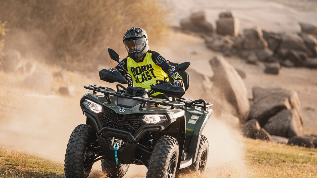 Квадроцикл CFMOTO CFORCE 450 L