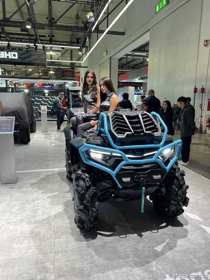квадроцикл CFMOTO CFORCE 1000 MV на виставці в Мілані, 2024 рік